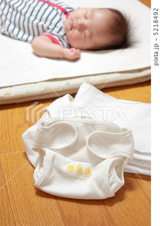 布おむつと赤ちゃん 布おむつと赤ちゃん 5218492