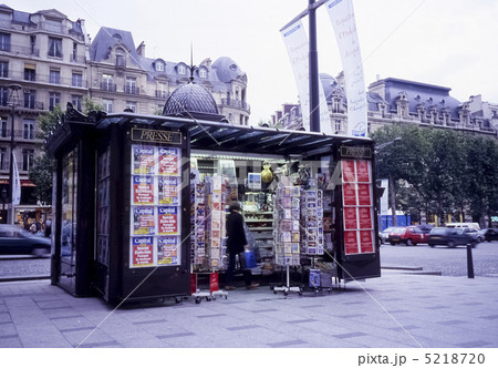 パリ パリ 5218720