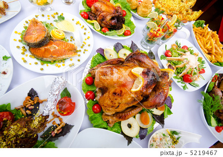 Table served with tasty meals Table served with tasty meals 5219467