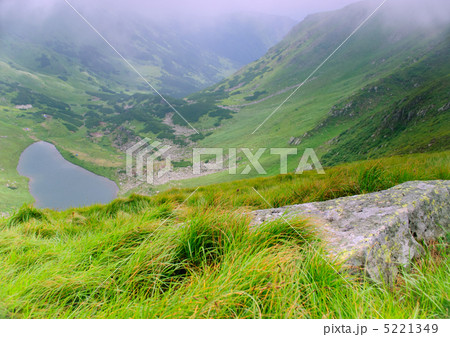 Mountain lake 5221349