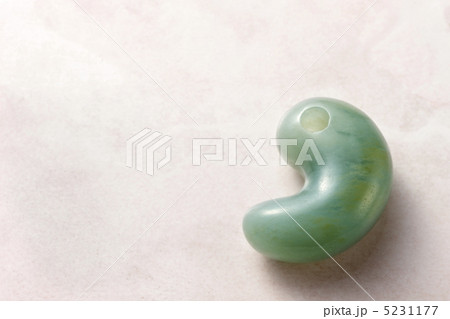 翡翠の勾玉 翡翠の勾玉 5231177