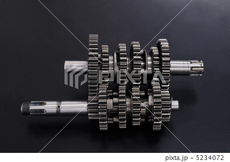 バイクエンジンの部品 5234072