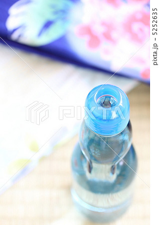 ラムネ 5252635