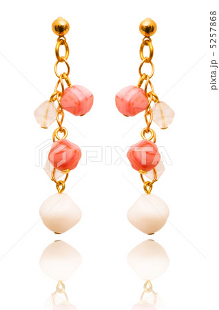 Beauty fashion concept with earrings Beauty fashion concept with earrings 5257868