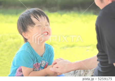 幸せな休日 5259175