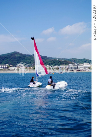 ヨットのある風景 5262297