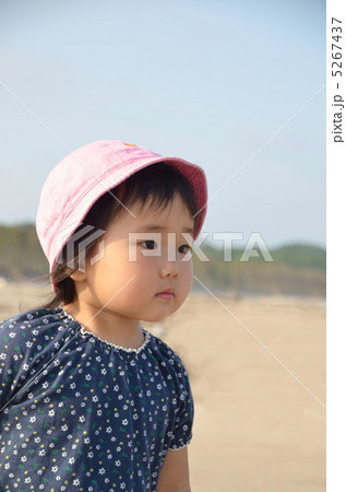 浜辺の女の子 5267437