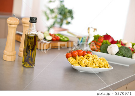 Italian food - pasta, tomato, ingredients for cooking Italian food - pasta, tomato, ingredients for cooking 5270971