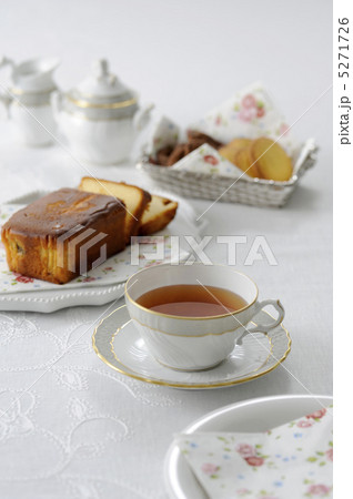 ケーキと紅茶 5271726