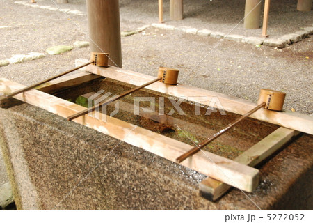 手水舎（月夜見宮／三重県伊勢市宮後） 5272052