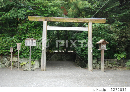 月夜見宮の鳥居（伊勢市宮後／三重県） 5272055