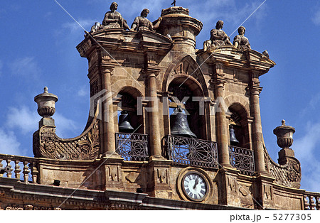 スペインの時計台 スペインの時計台 5277305