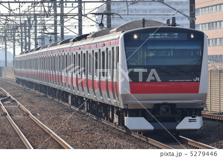 JR　E233系5000番台 5279446