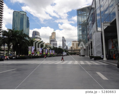 タイ・バンコクの街角 タイ・バンコクの街角 5280663