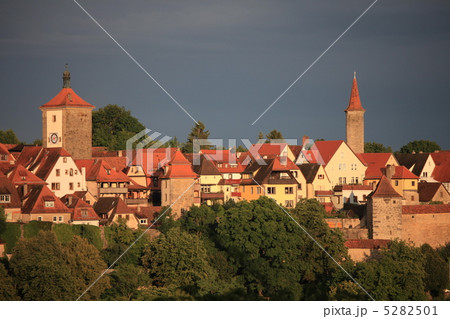 ローテンブルグの町並み 5282501