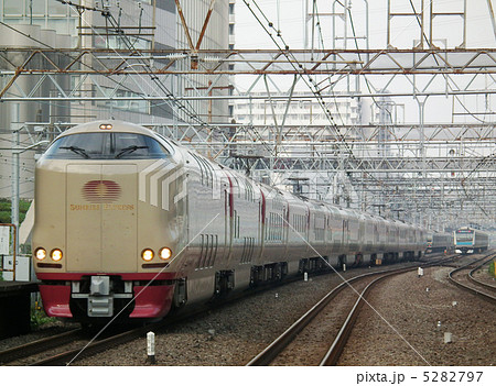 サンライズ瀬戸・出雲 285系 川崎駅の写真素材 [5282797] - PIXTA