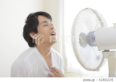 暑い 暑い 5283229