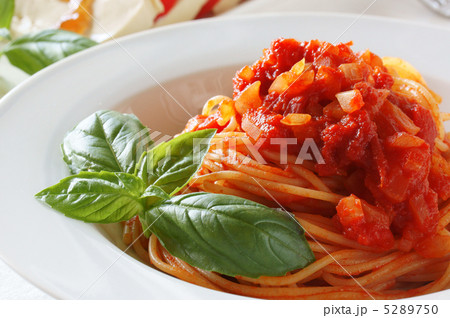 スパゲティ　ポモドーロ 5289750