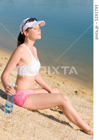 Summer sport fit woman enjoy sunset Summer sport fit woman enjoy sunset 5291793