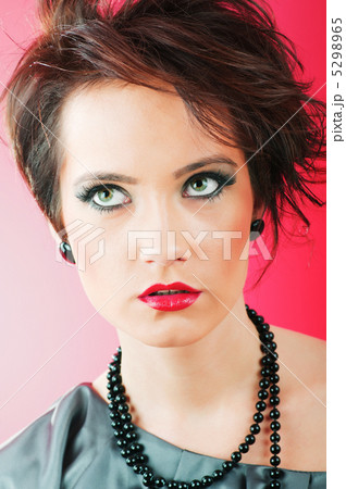 Fashion beauty concept with attractive woman 5298965