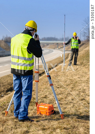 Geodesist measure land speak transmitter 5300187