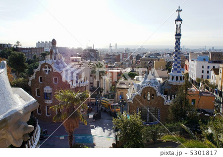 スペイン　バルセロナ　グエル公園 5301817