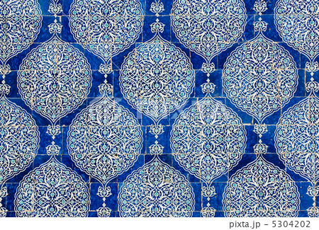 Tiled background, oriental ornaments from Uzbekistan.Tiled backg Tiled background, oriental ornaments from Uzbekistan.Tiled backg 5304202
