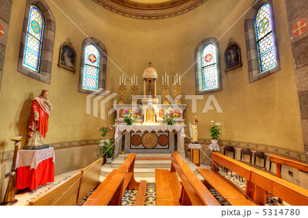 Catholic church interior view. Alba, Italy. 5314780