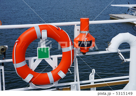 The lifebuoy 5315149