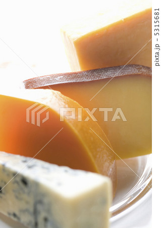 チーズ 5315681