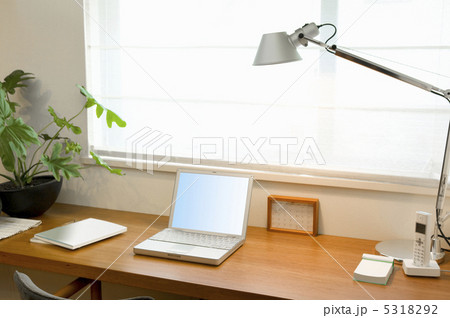 デスク 5318292