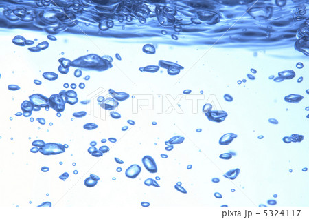 水中の泡 5324117