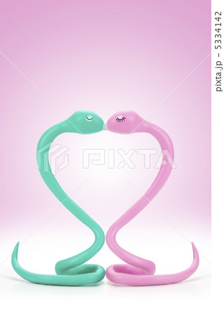 ヘビの置物 5334142