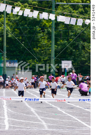 運動会　徒競走 5341449