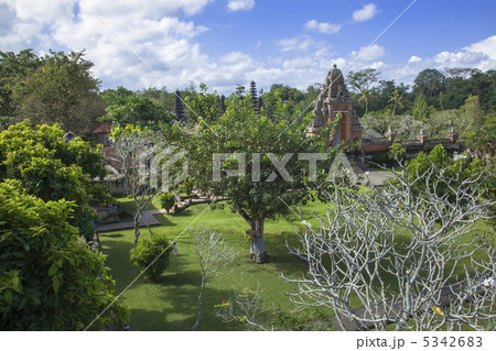 タマン・アユン寺院　バリ島 5342683