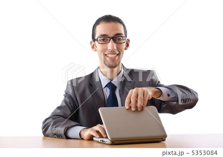 Busissman working on the laptop 5353084