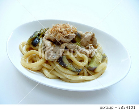 茄子と豚肉の焼きうどん 5354101