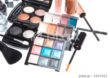 set of cosmetic makeup products set of cosmetic makeup products 5355201
