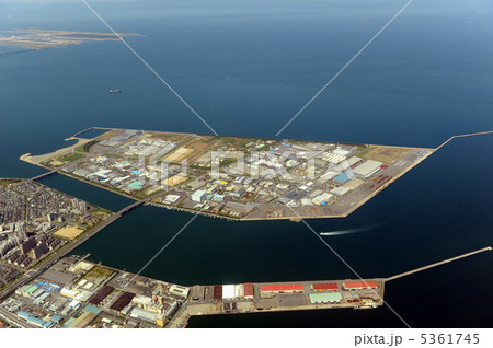 大阪府貝塚市の二色浜を空撮の写真素材