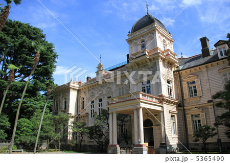 東京都台東区池之端一丁目にある都立庭園「旧岩崎邸庭園」 5365490