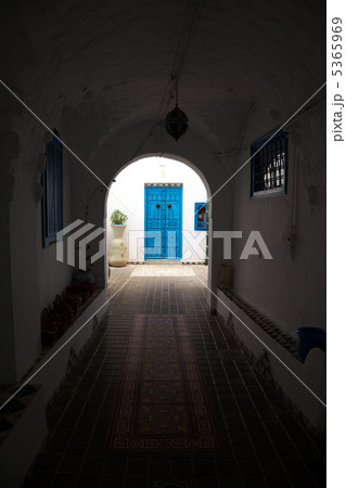 ダル・エル・アンナビ 5365969