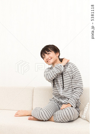 肩たたき 5381118