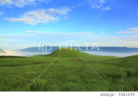 米塚の朝 米塚の朝 5381154