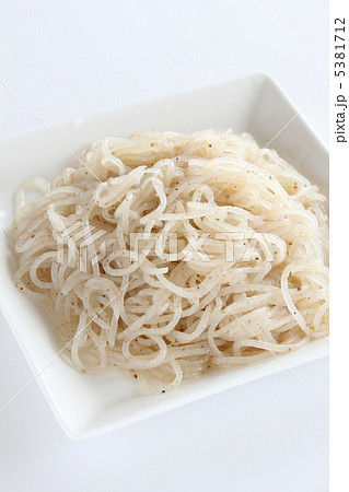 シラタキ 5381712