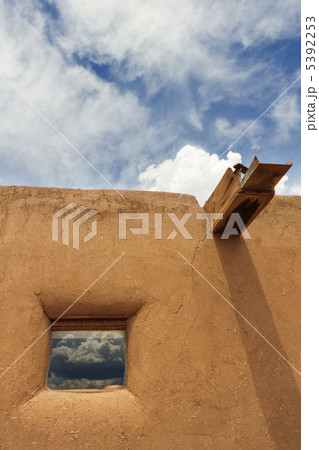 タオス・プエブロの窓 5392253