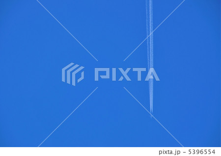 飛行機雲 飛行機雲 5396554