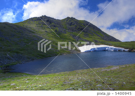 トムラウシ山と北沼 5400945