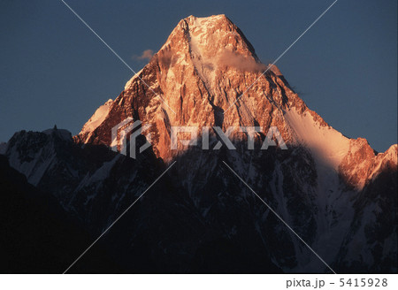 夕焼けのガッシャーブルム 5415928