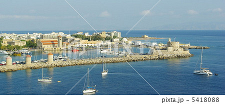 ロドス島のセントニコラス要塞と風車 ロドス島のセントニコラス要塞と風車 5418088