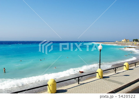 ロドスシティのビーチ 5420522